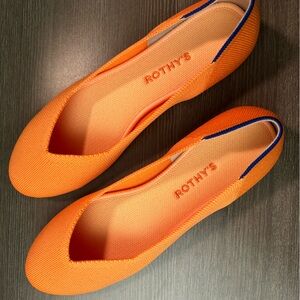 Pristine Rothy’s The Flat, size 10, tangerine, NWOT
